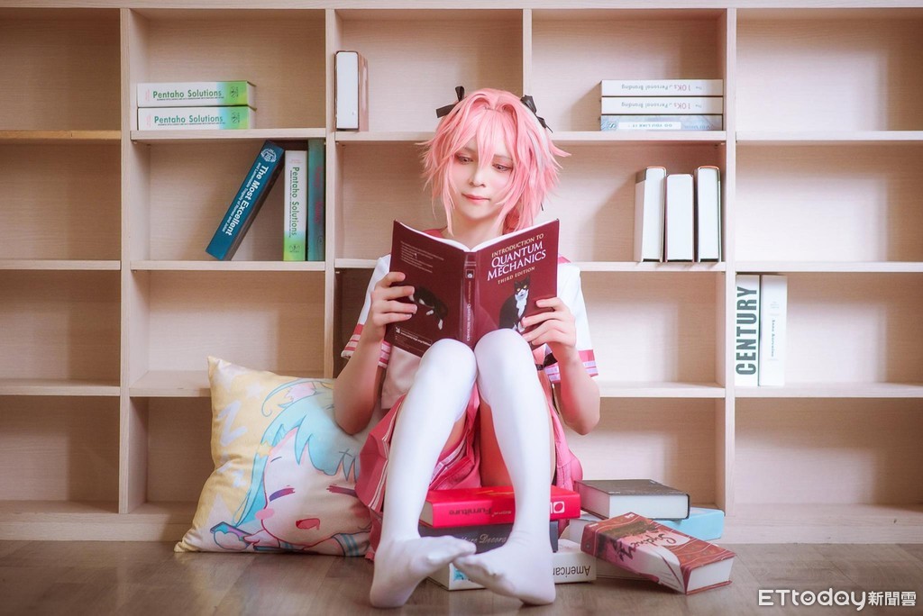 實況主懶貓女裝扮《FGO》阿福正到翻　網友告白：大哥您真騷（圖／魔競娛樂授權提供）