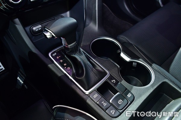 KIA小改款Spotage「113.9萬元」起　12強輸球還是要給你最高規格安全防護（圖／記者游鎧丞攝）