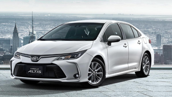 TOYOTA神車Altis帶頭死守國產／進口死亡交叉底線　上半年熱銷1.5萬台（圖／翻攝自車廠）