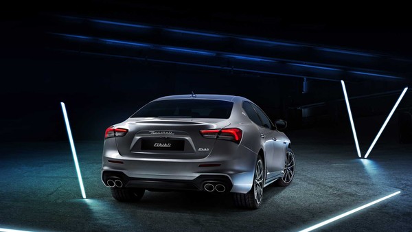 ▲Maserati Ghibli Hybrid亮相。（圖／翻攝自Maserati）