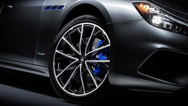 ▲Maserati Ghibli Hybrid亮相。（圖／翻攝自Maserati）