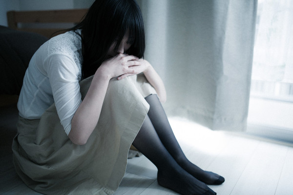 ▲▼小三憂鬱吞藥自殺未遂。（圖／示意圖／免費圖庫pakutaso）