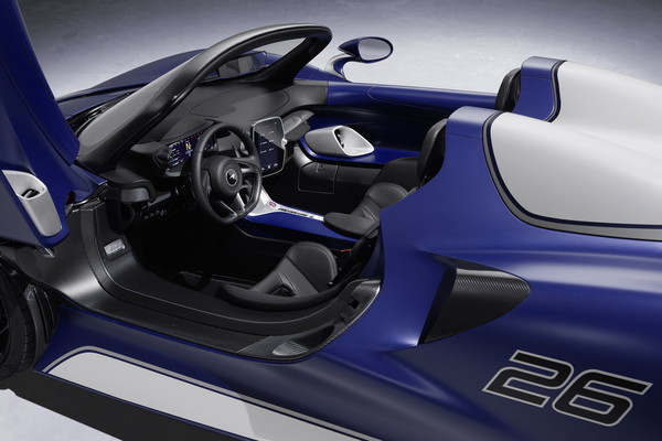 ▲McLaren推出前擋風玻璃版Elva。（圖／翻攝自McLaren）