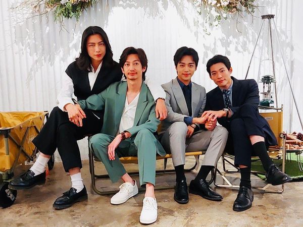▲BL劇《正負之間》27日曝光卡司，鄭齊磊（左起）、李見騰、石承鎬、林上豪組成兩對CP。（圖／CatchPlay提供）