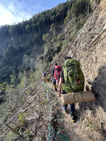 ▲▼玉山山脈的百岳之一「西巒大山」。（圖／ReadyGo提供）