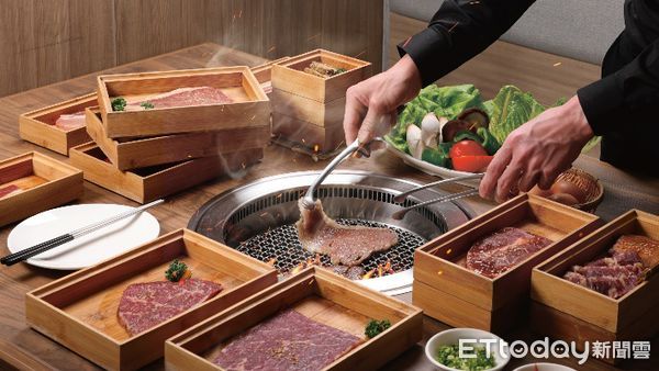 ▲「本格和牛燒肉放題」新興中山店、楠梓店同步推出高雄數位市民享免費兌換「牛舌」活動。（圖／築間餐飲集團提供）