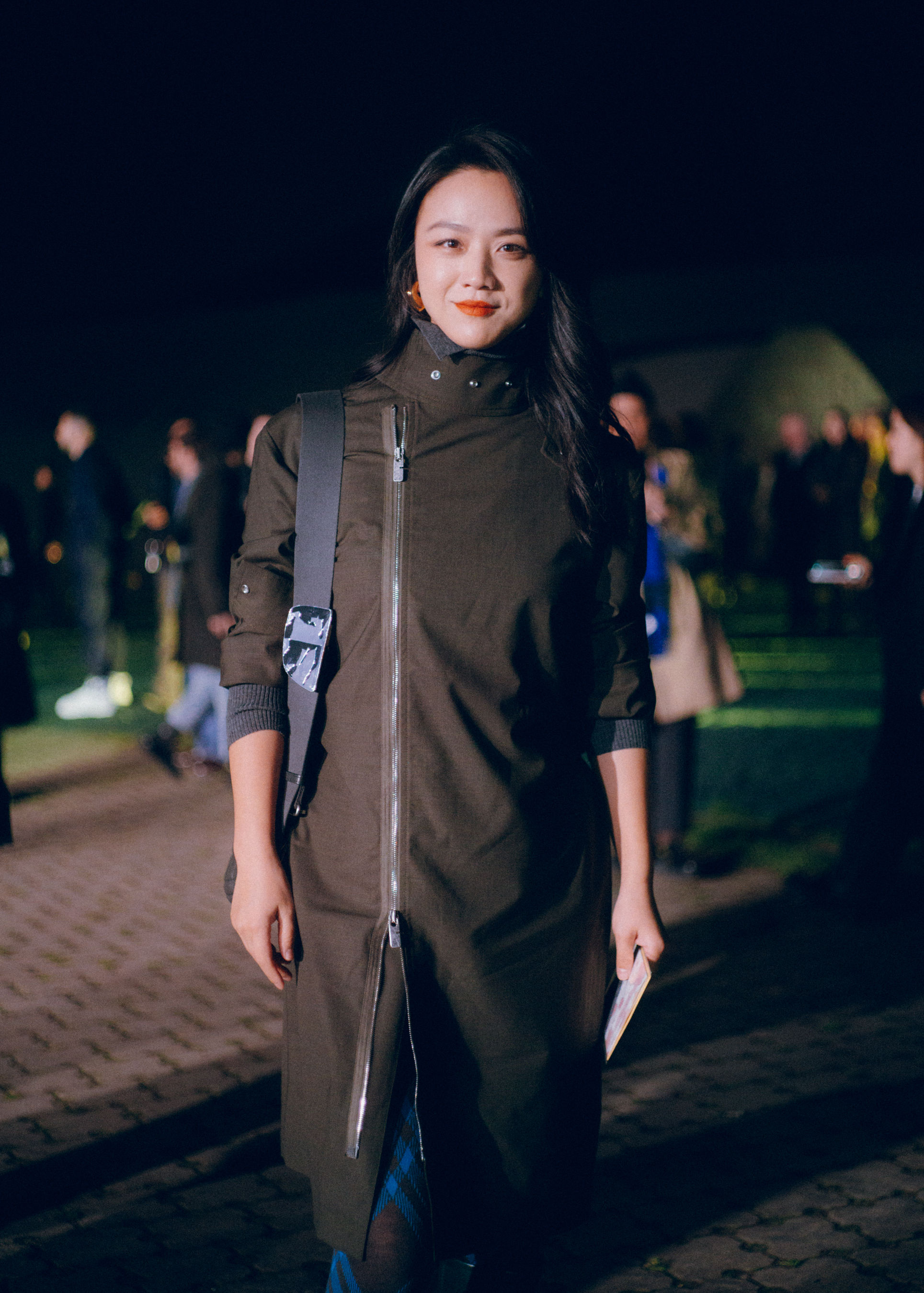 ▲▼ 全智賢、湯唯Burberry秀場合體 。（圖／品牌提供）