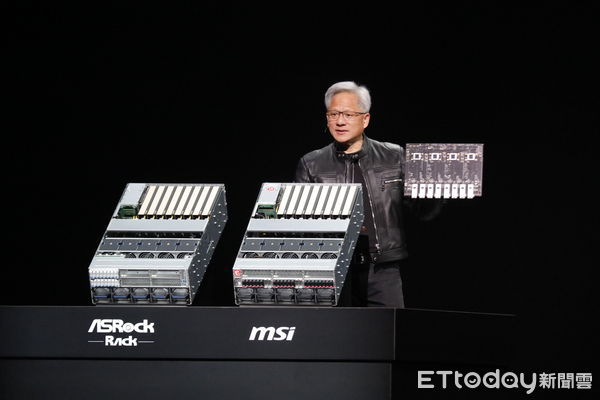 ▲▼NVIDIA執行長黃仁勳主題演講，演講中正式宣布台灣營運總部將設在北士科。（圖／記者湯興漢攝）