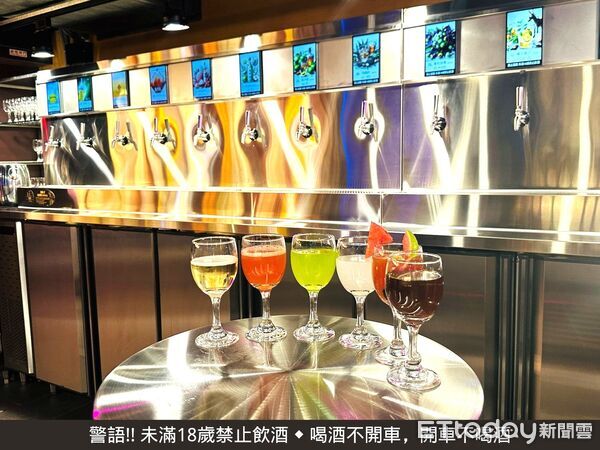 ▲馬辣台北6門市升級酒牆暢飲。（圖／馬辣集團提供）